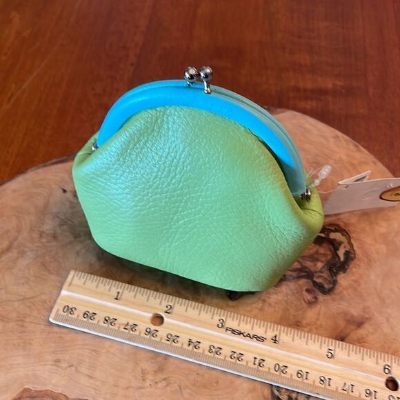 NEW. Talbots Kiss Lock Change Purse - Picture 6 of 8